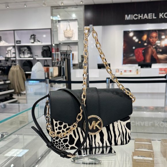 Michael Kors Carmen Medium Convertible Flap Chain Shoulder Bag Black Haircalf - Picture 3 of 11